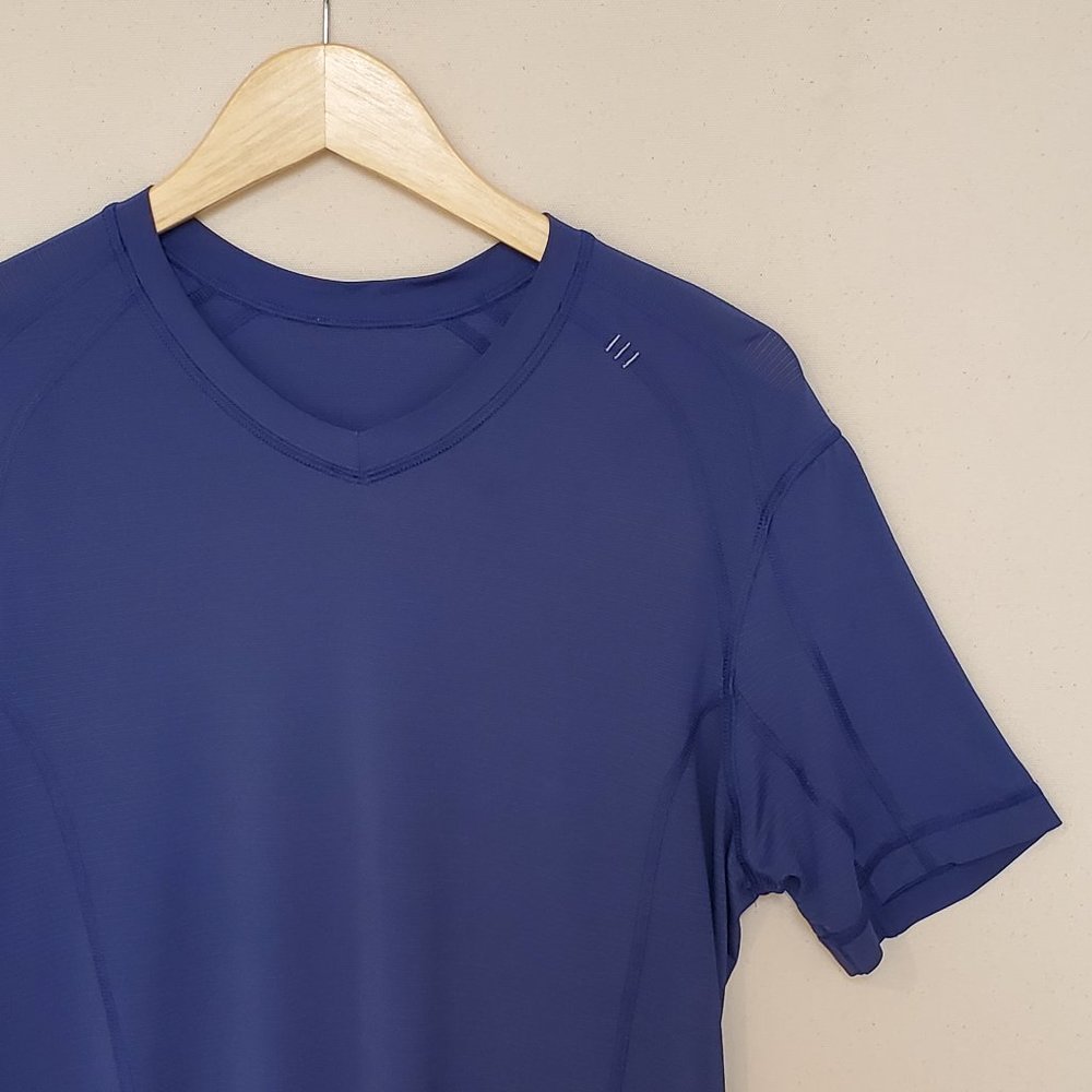 Lululemon Athletica Short Sleeve Tee M